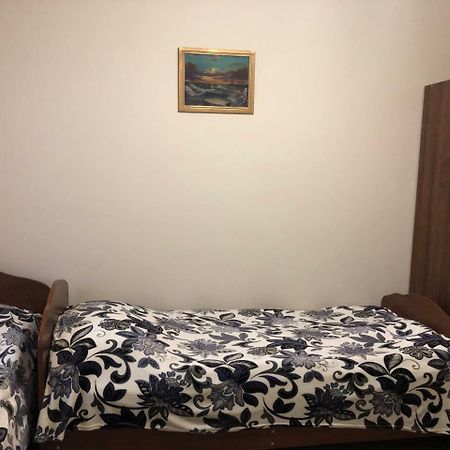 Guest House Nadia Sukhumi Exterior photo